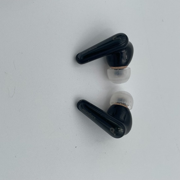 Original Soundcore Liberty 4 Wireless Earbuds - Picture 8 of 10